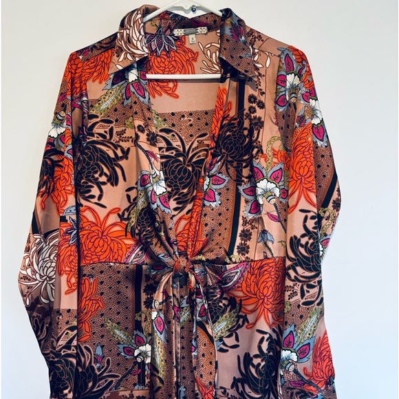 gimmick by BKE Kimono in Asian Orange/Brown/Black Print New. Worn once. - Picture 1 of 10